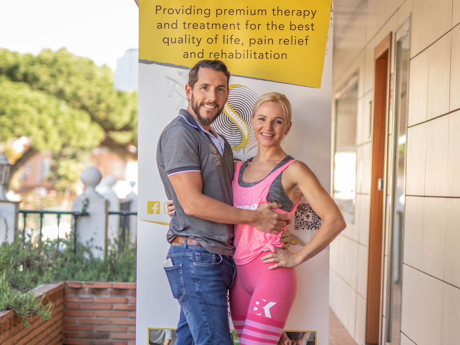 Marcel Salazar working with a client