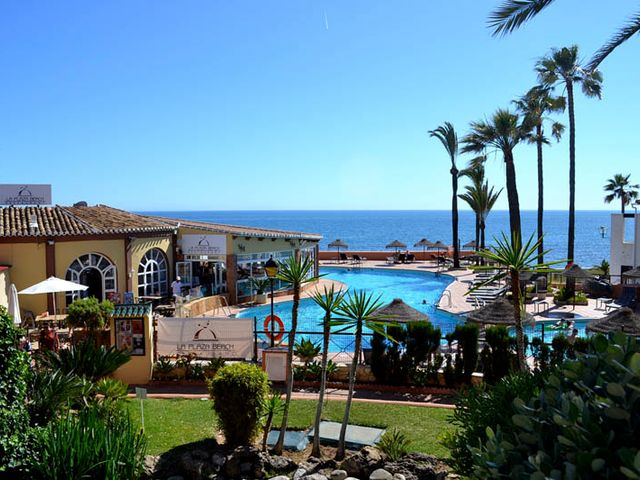 Doña Lola sea view and pool